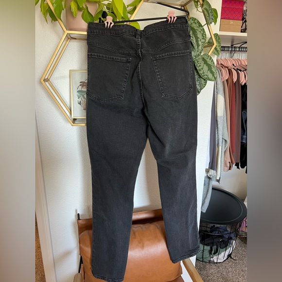 Old Navy High Rise O.G Straight Leg Jean - Picture 2 of 2